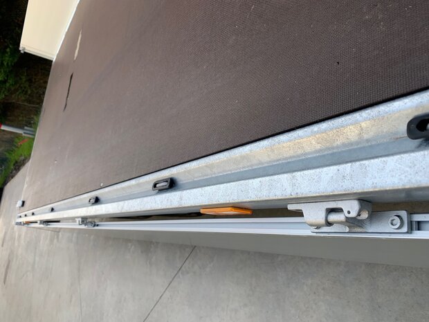 Humbaur Plateau Aanhangwagen 410x185x350mm MTM 3000kg